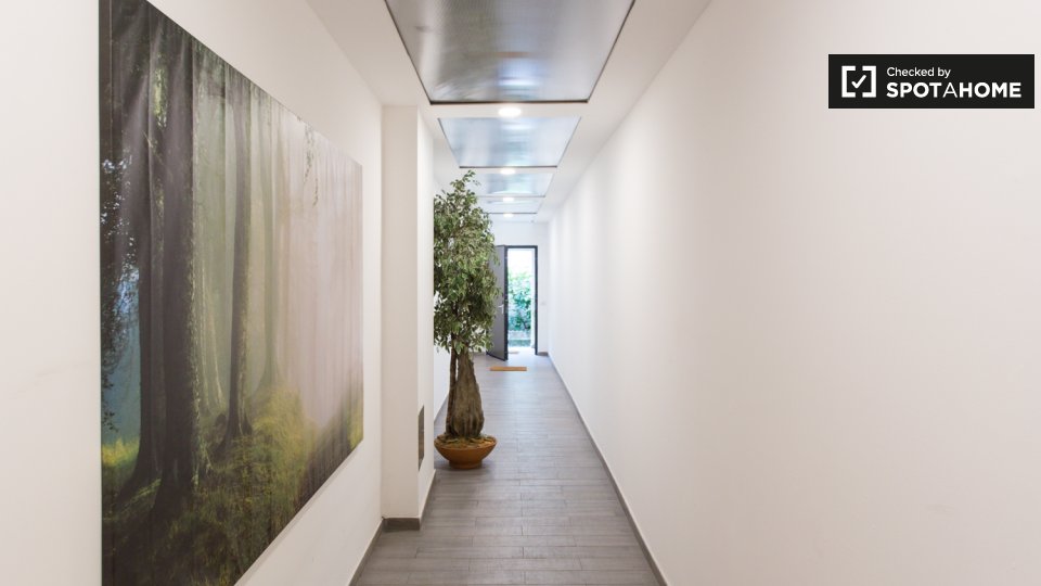 Immagine 12 di Ufficio in affitto  in Via Privata Carlo Montanari a Milano