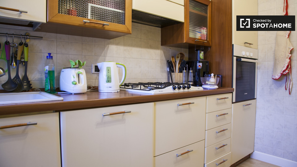 Immagine 6 di Appartamento in affitto  in Via Vallericcia a Roma