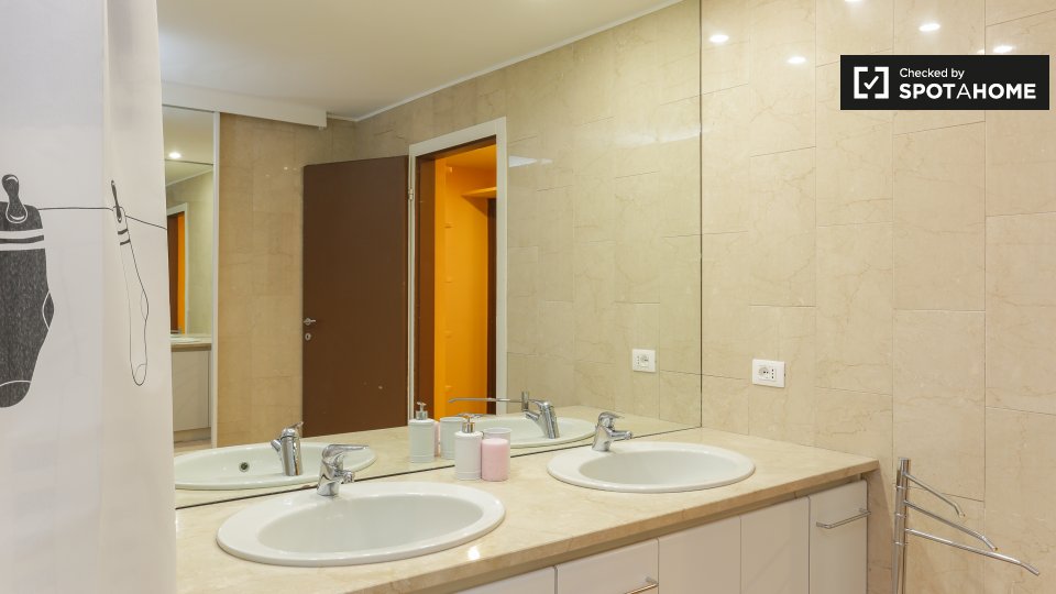 Immagine 19 di Camera condivisa in affitto  in Via Giuseppe Broggi, 20129 Milano MI, Italy a Milano