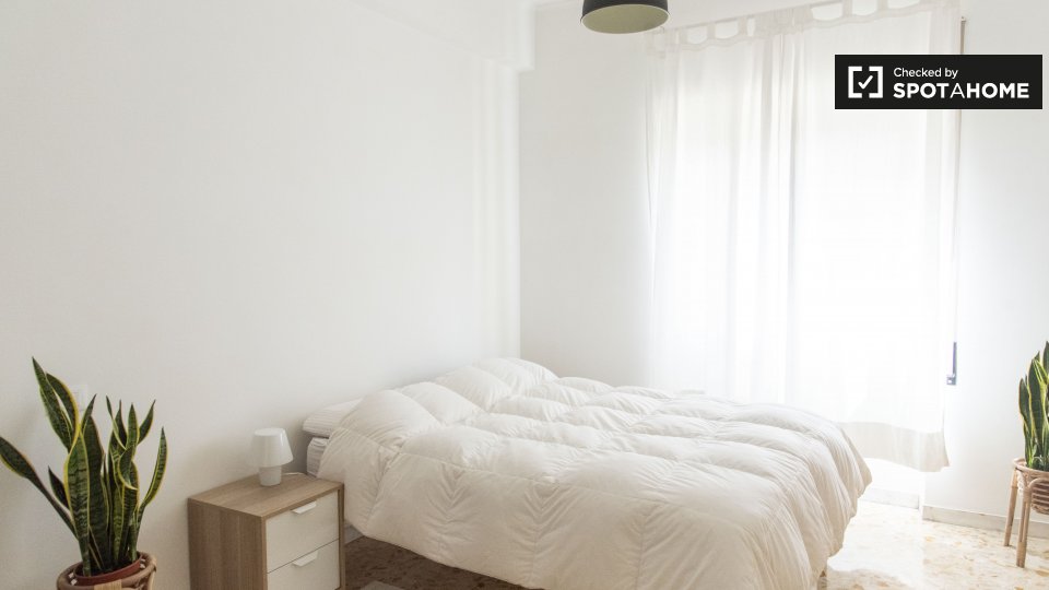 Immagine 13 di Appartamento in affitto  in Via Monte Bianco, 00141 Roma RM, Italy a Roma