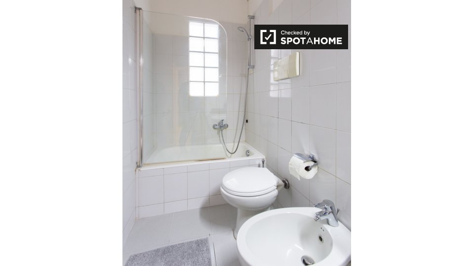 Immagine 8 di Ufficio in affitto  in Via Privata Oristano, 20128 Milano MI, Italy a Milano