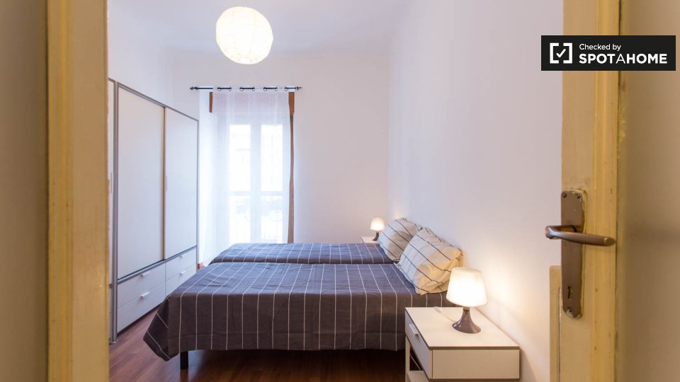 Immagine 18 di Appartamento in affitto  in Via Piero della Francesca a Milano