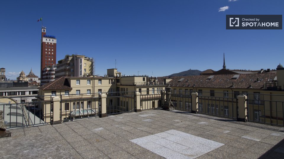 Immagine 15 di Appartamento in affitto  in Galleria S. Federico a Torino