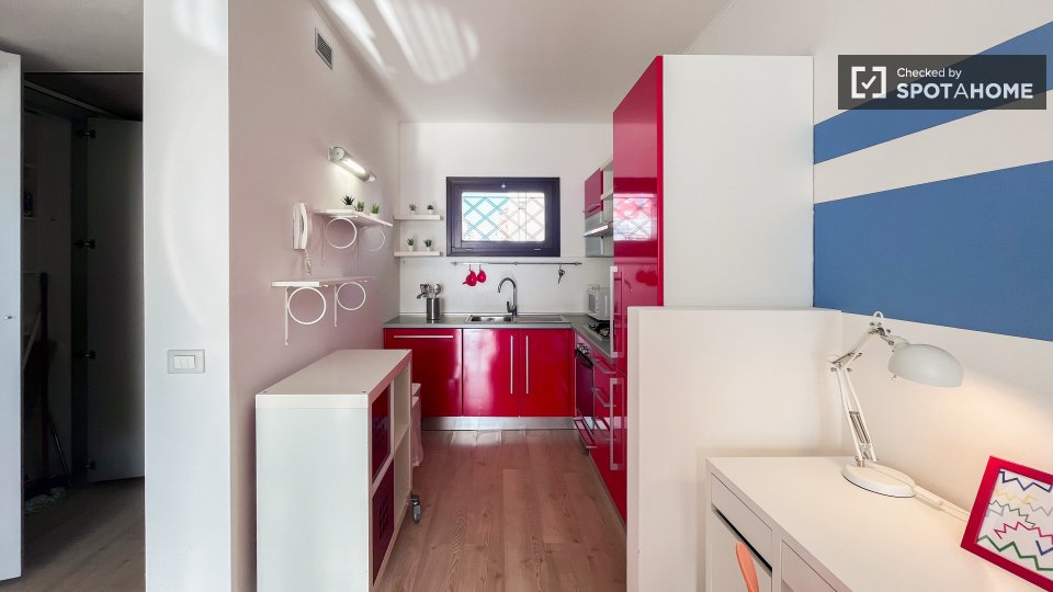 Immagine 8 di Camera condivisa in affitto  in Via Carlo Boncompagni a Milano