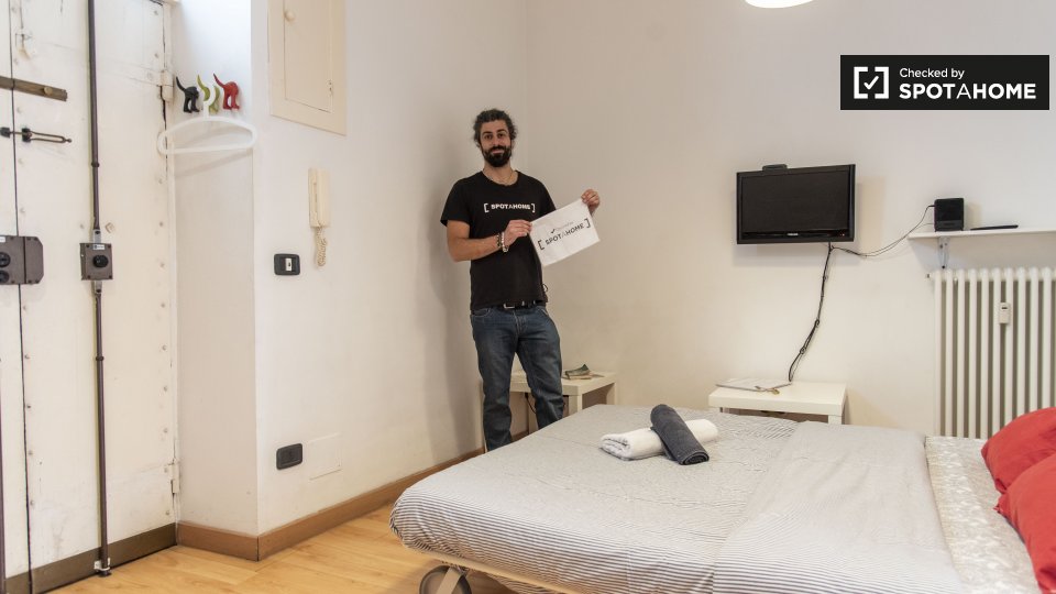 Immagine 17 di Appartamento in affitto  in Via dei Sabelli, 00185 Roma RM, Italy a Roma