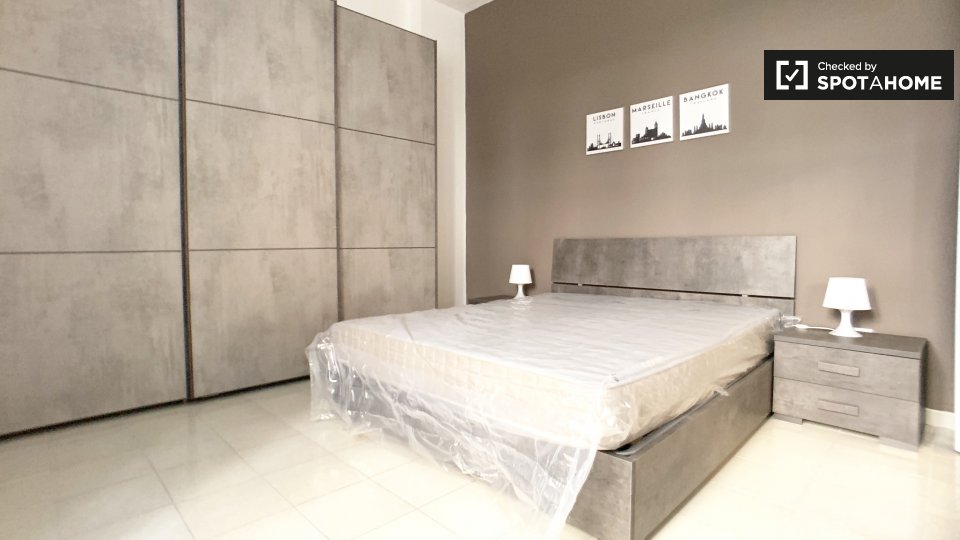 Immagine 12 di Appartamento in affitto  in Viale dei Quattro Venti, 00152 Roma RM, Italy a Roma