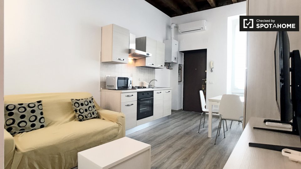 Immagine 6 di Appartamento in affitto  in Viale Certosa, 20151 Milano MI, Italy a Milano