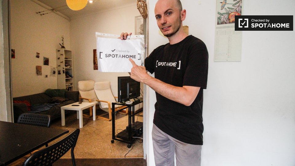 Immagine 10 di Camera condivisa in affitto  in Corso S. Maurizio a Torino