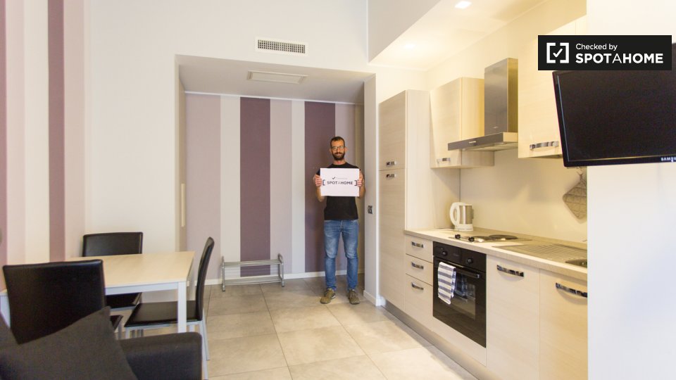 Immagine 18 di Ufficio in affitto  in Via Privata Angiolo Maffucci a Milano