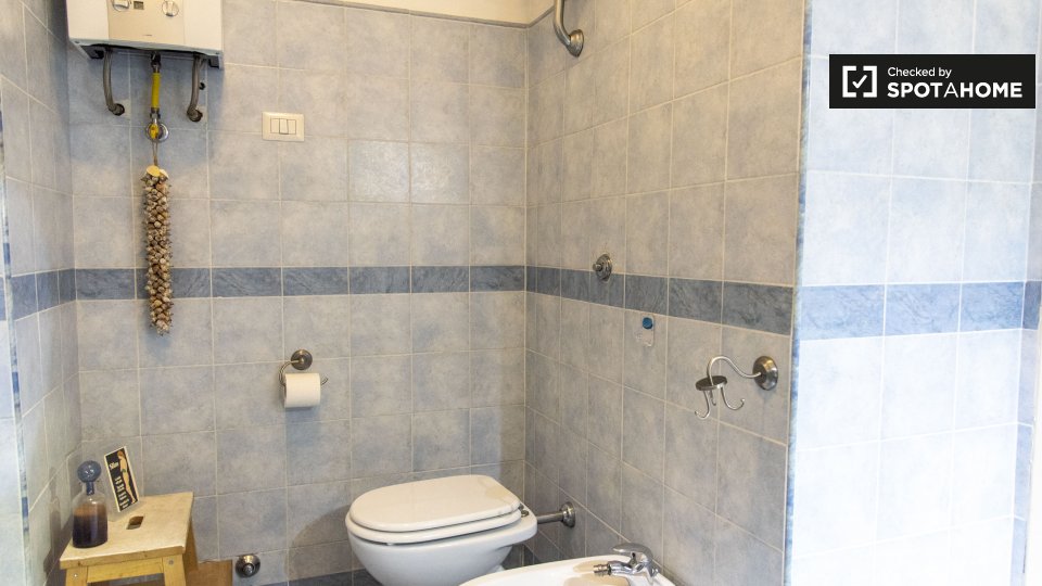 Immagine 11 di Appartamento in affitto  in Via della Balduina a Roma