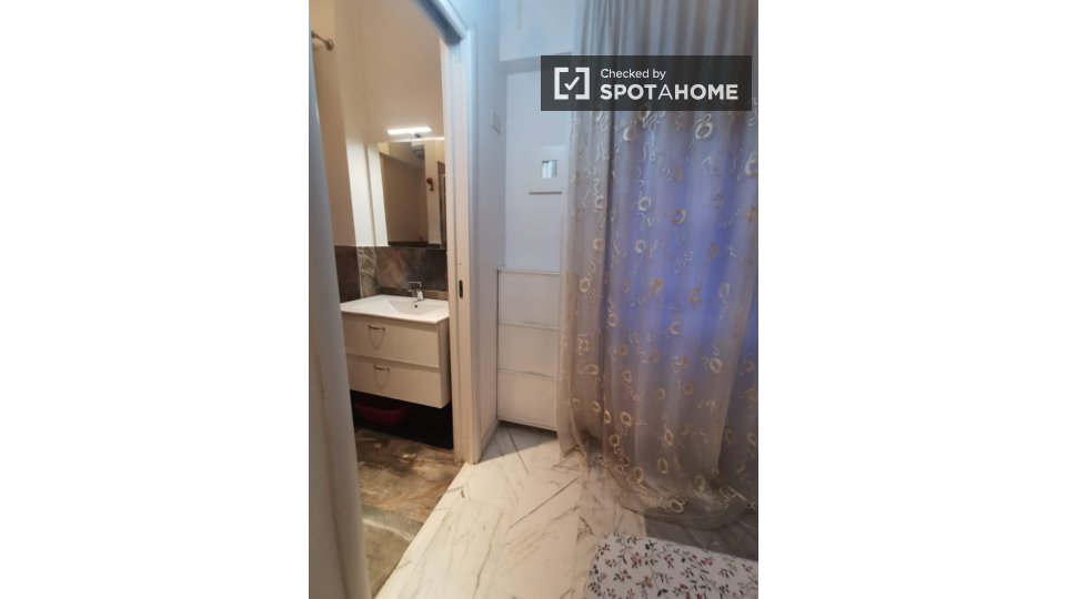 Immagine 10 di Ufficio in affitto  in Via Giovanni Aurispa a Roma