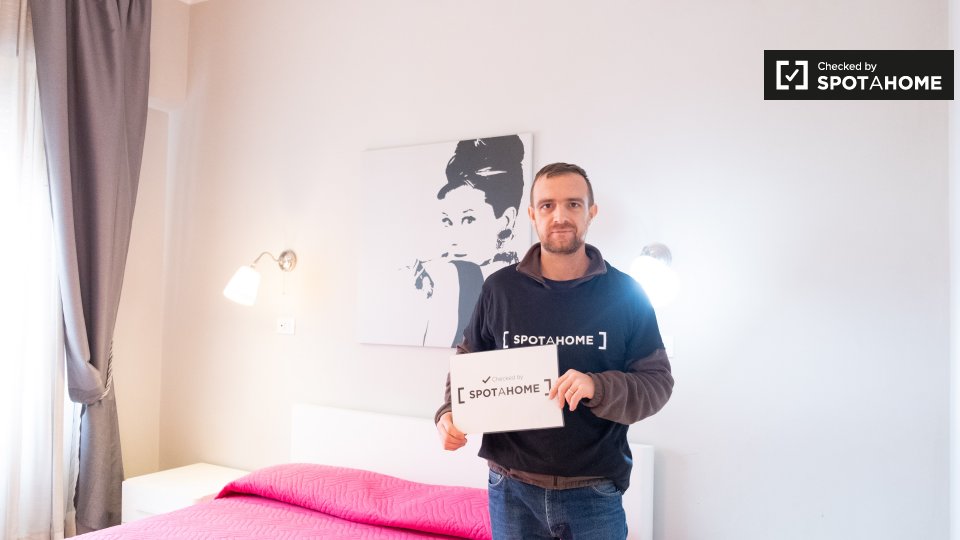 Immagine 5 di Camera condivisa in affitto  in Via Gregorio VII a Roma