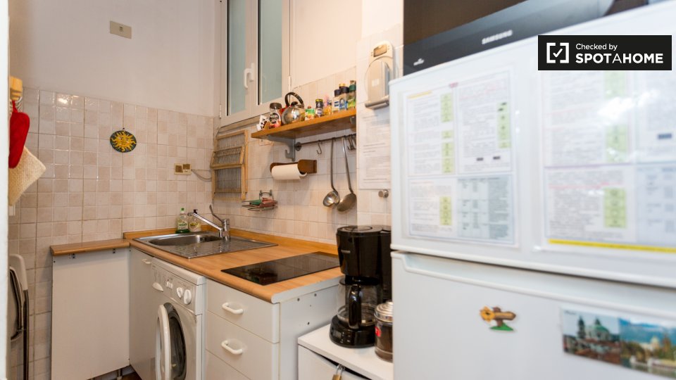 Immagine 12 di Ufficio in affitto  in Via Vitruvio a Milano