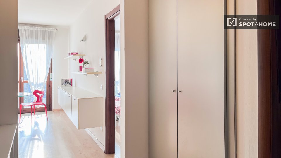 Immagine 11 di Camera condivisa in affitto  in Via Carlo Boncompagni a Milano