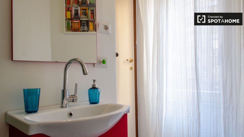 Immagine 5 di Camera condivisa in affitto  in Circonvallazione Nomentana a Roma