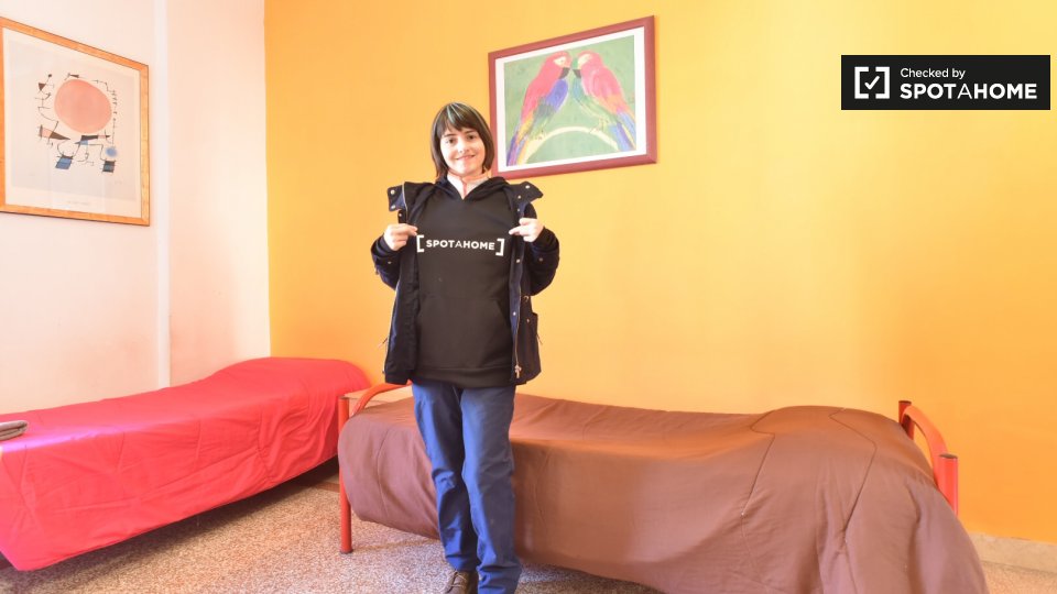 Immagine 5 di Camera condivisa in affitto  in Via Dacia a Roma