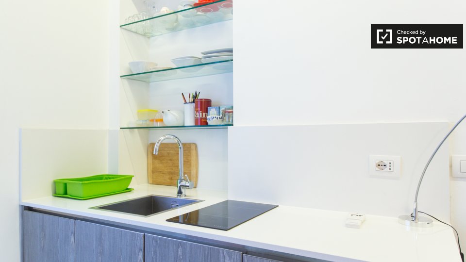 Immagine 5 di Ufficio in affitto  in Corso Como a Milano