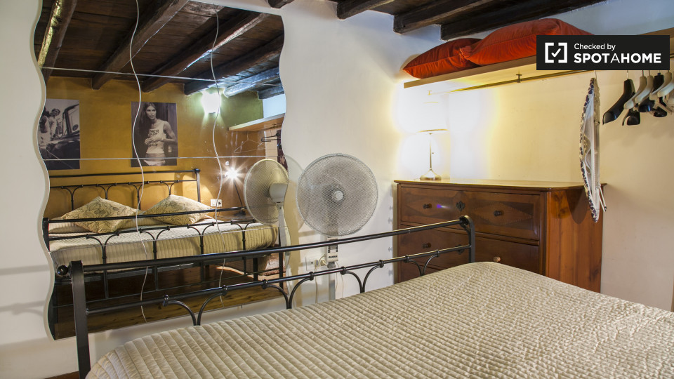 Immagine 11 di Appartamento in affitto  in Vicolo Scavolino a Roma