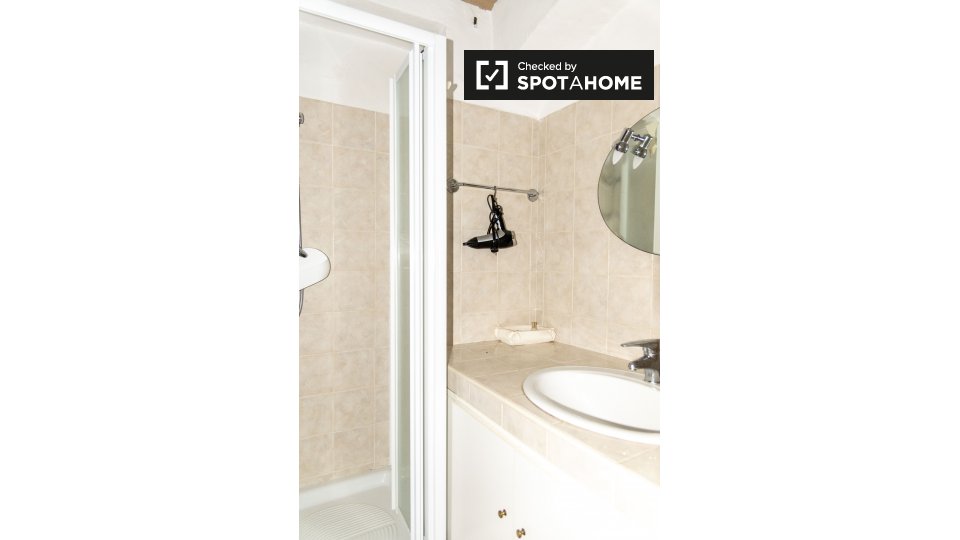 Immagine 9 di Ufficio in affitto  in Via dei Gigli d'Oro a Roma