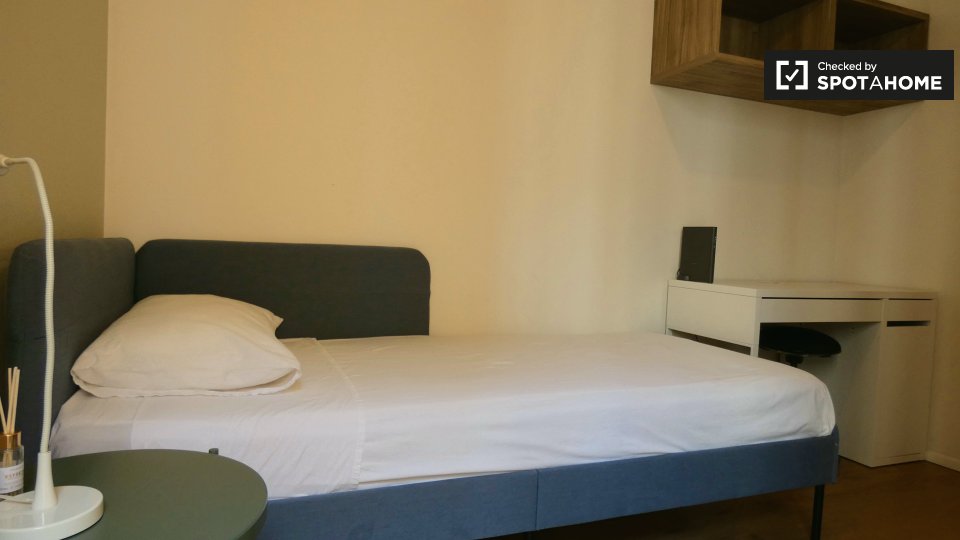 Immagine 15 di Appartamento in affitto  in Via Cenisio a Milano