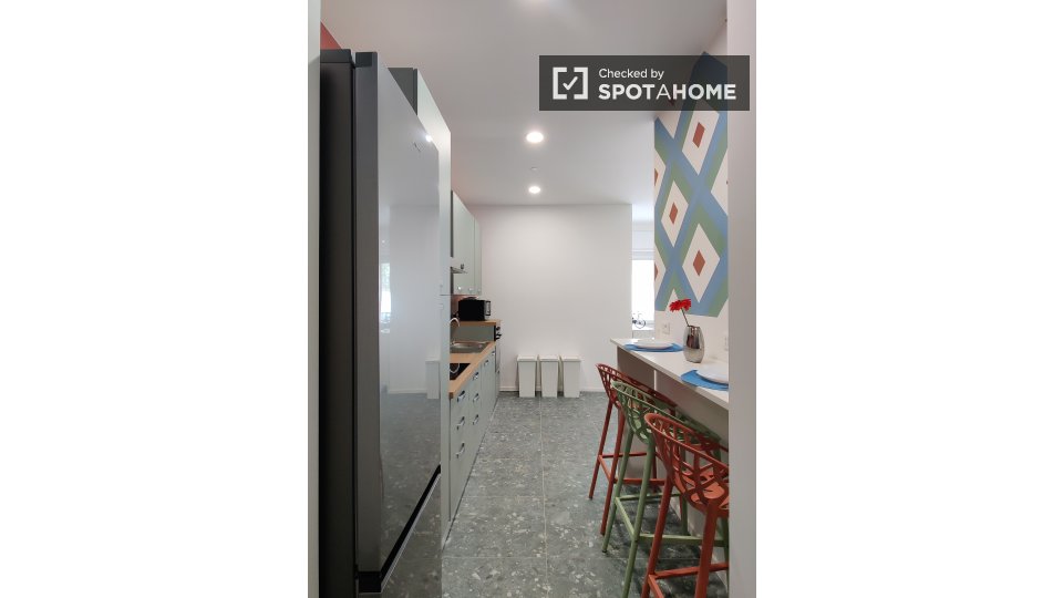 Immagine 12 di Camera condivisa in affitto  in Via Monte S. Genesio a Milano