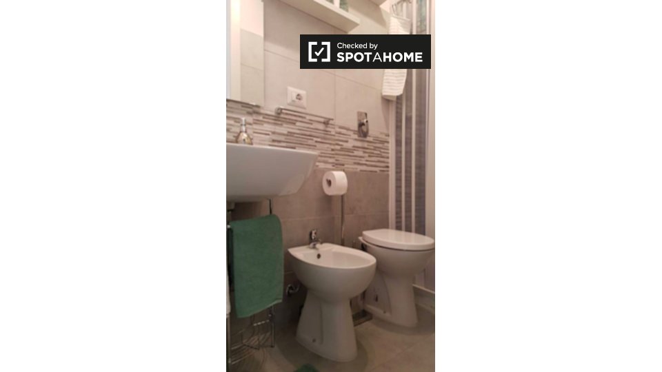 Immagine 8 di Appartamento in affitto  in Viale Monza a Milano