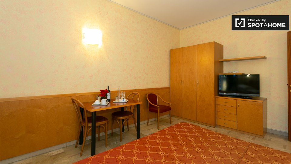 Immagine 7 di Ufficio in affitto  in Via Privata Ettore Paladini a Milano