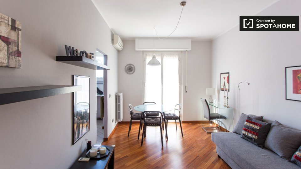 Immagine 1 di Appartamento in affitto  in Via Giovanni Pezzotti, 20141 Milano MI, Italy a Milano