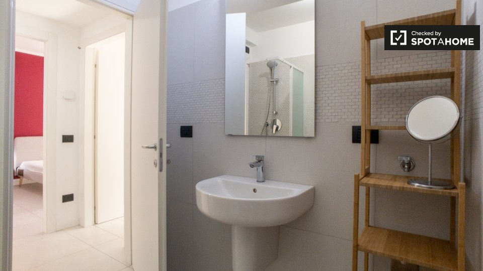 Immagine 15 di Appartamento in affitto  in Via Luigi Mercantini a Milano