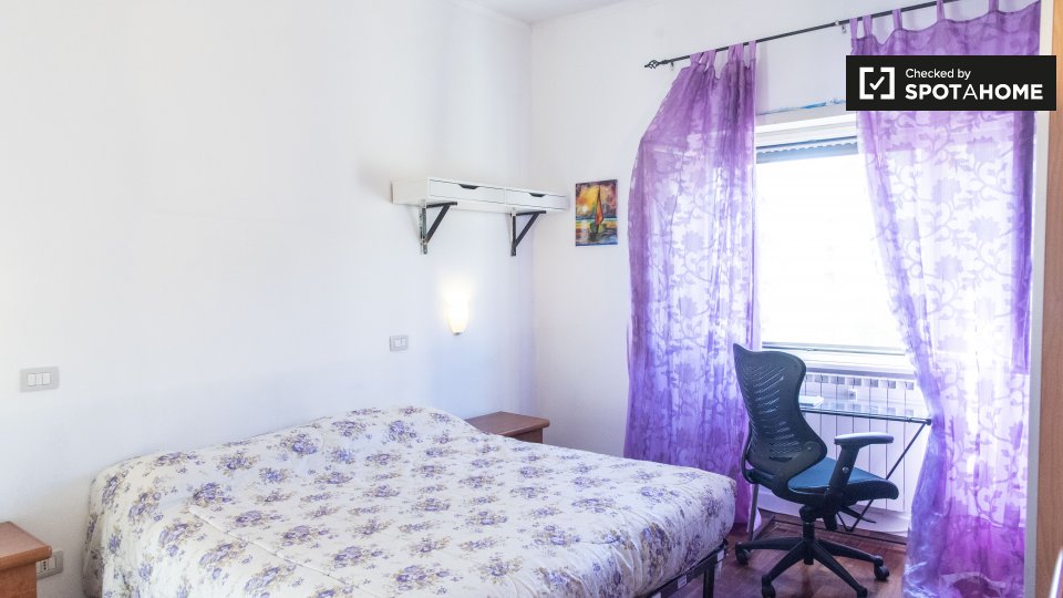 Immagine 16 di Camera condivisa in affitto  in Via Baldassarre Orero, 00159 Roma RM, Italy a Roma