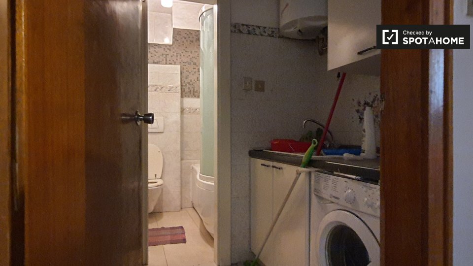 Immagine 14 di Camera condivisa in affitto  in Piazza Santa Maria Maggiore a Trento