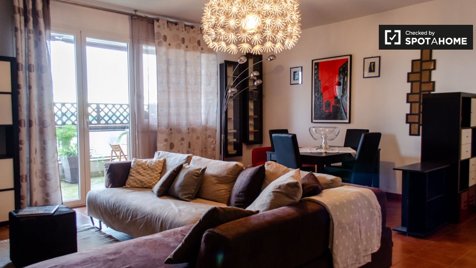 Immagine 10 di Camera condivisa in affitto  in Via Benedetto Croce, 00142 Roma RM, Italy a Roma