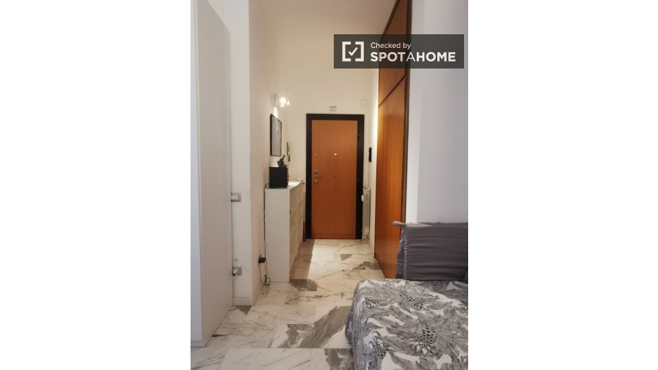 Immagine 12 di Ufficio in affitto  in Via Giovanni Aurispa a Roma