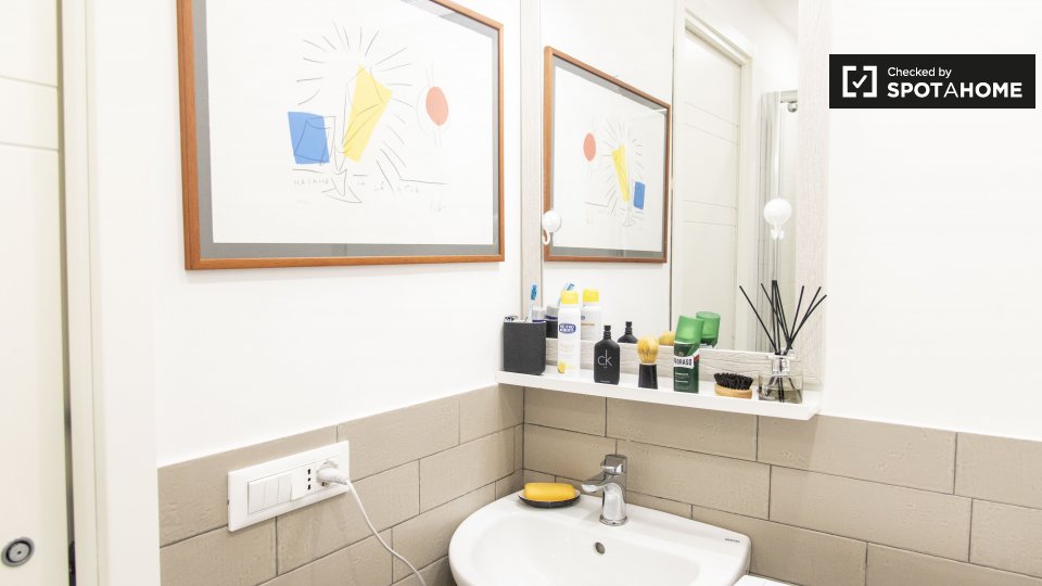 Immagine 4 di Ufficio in affitto  in Via Domenico Chelini a Roma