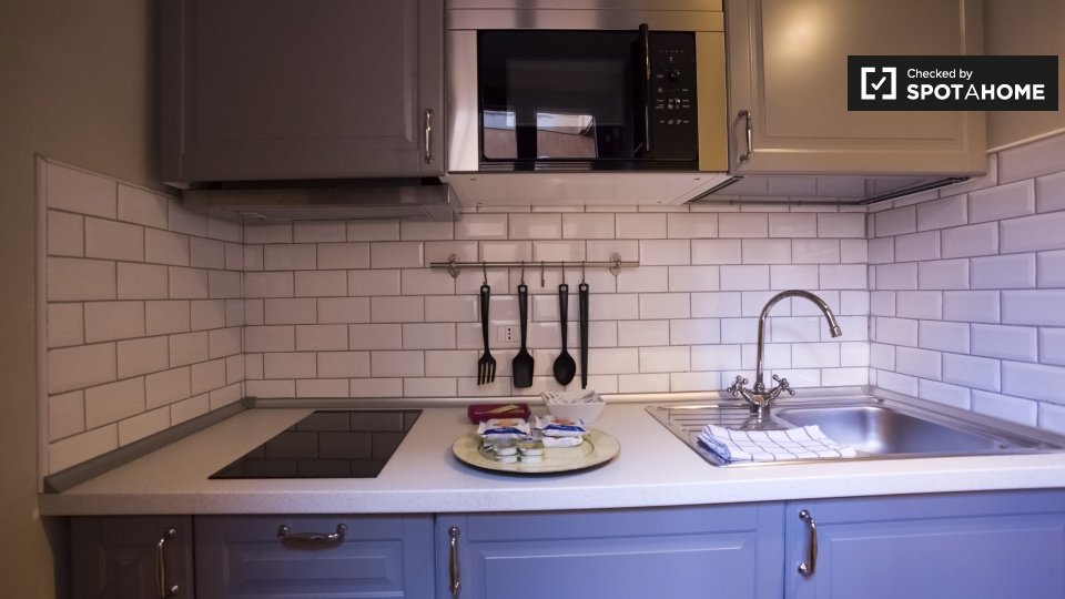 Immagine 12 di Ufficio in affitto  in Piazza di S. Egidio a Roma