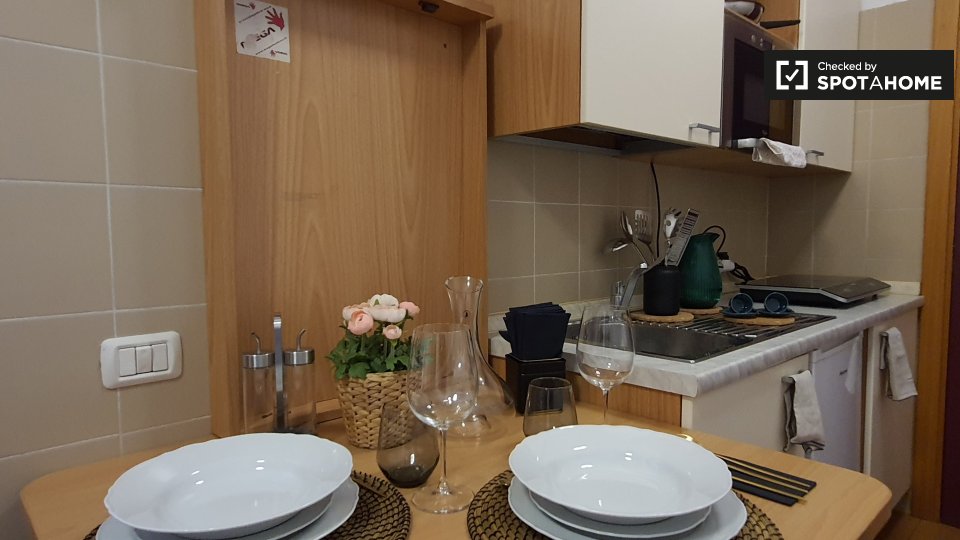 Immagine 9 di Camera condivisa in affitto  in Via Anton Giulio Barrili a Milano