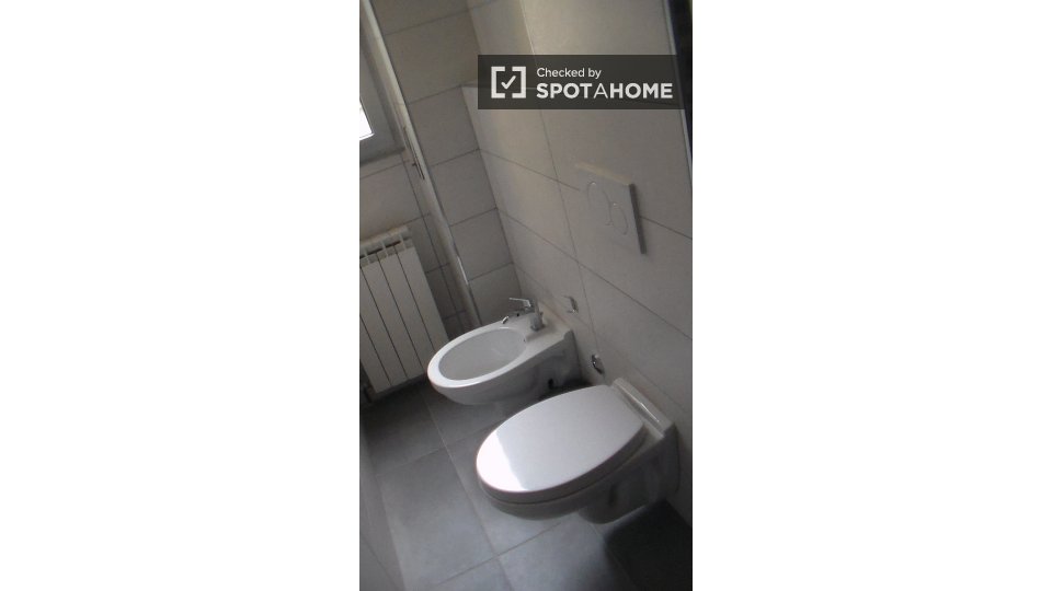 Immagine 12 di Appartamento in affitto  in Via Privata Fonzaso a Milano