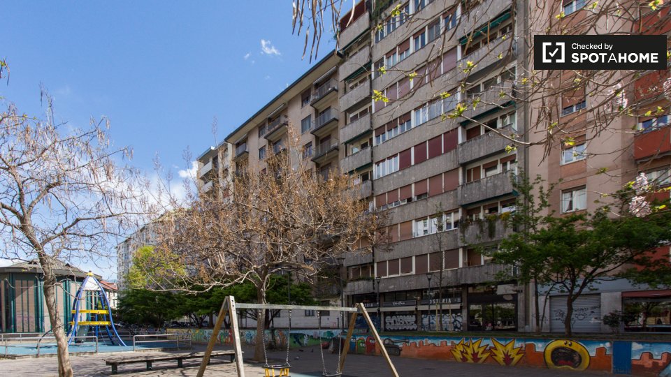 Immagine 16 di Ufficio in affitto  in Via Cesare Cesariano, 20154 Milano MI, Italy a Milano