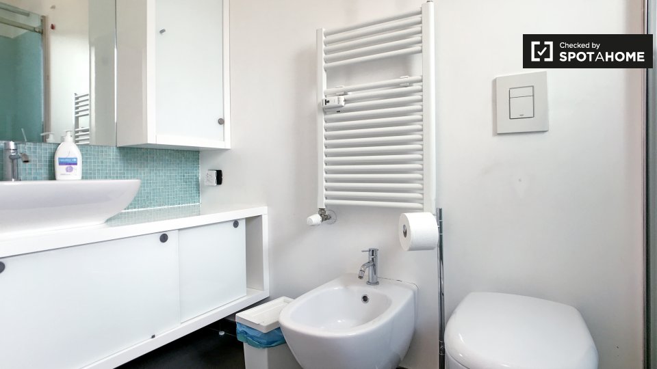 Immagine 17 di Appartamento in affitto  in Via Luigi Canonica a Milano