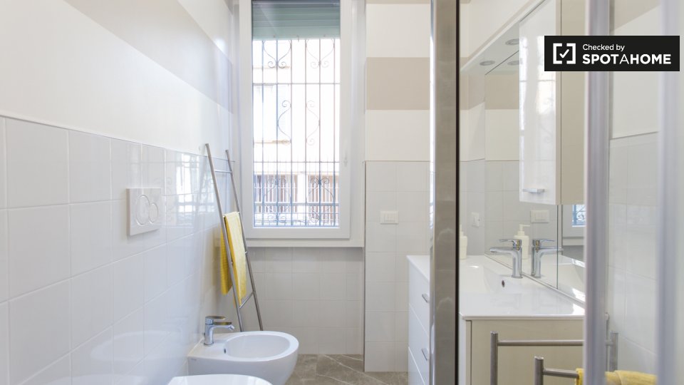 Immagine 15 di Camera condivisa in affitto  in Via Disciplini, 20123 Milano MI, Italy a Milano