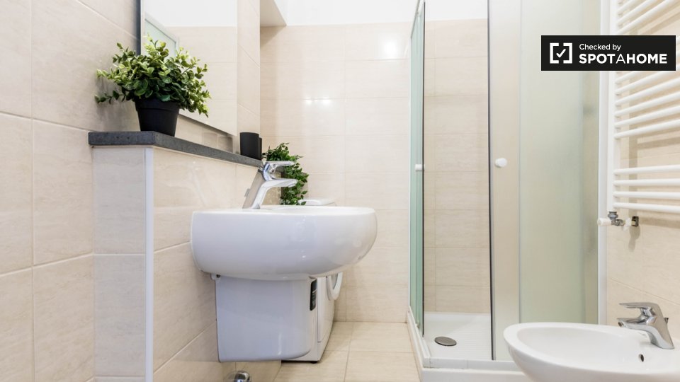 Immagine 14 di Camera condivisa in affitto  in Via Giovanni Pezzotti, 20141 Milano MI, Italy a Milano