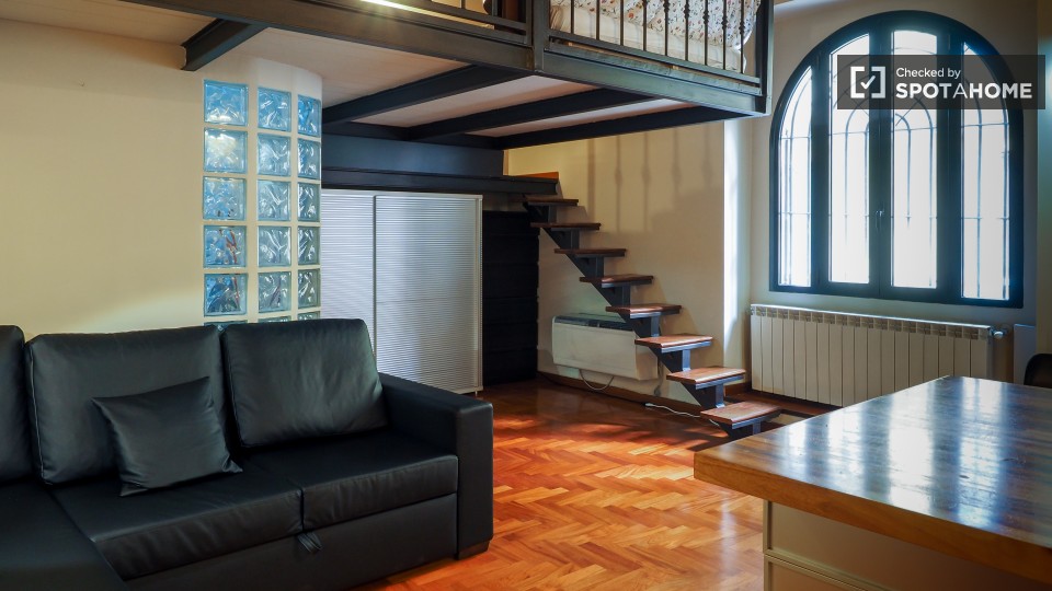 Immagine 2 di Ufficio in affitto  in Ripa di Porta Ticinese a Milano