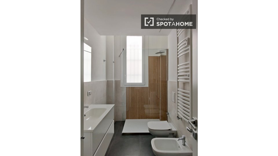 Immagine 17 di Camera condivisa in affitto  in Via Mac Mahon a Milano