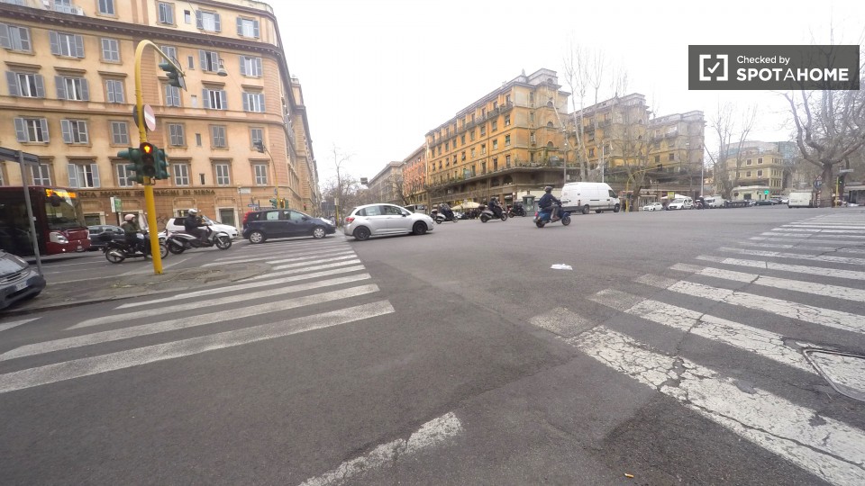 Immagine 10 di Camera condivisa in affitto  in Largo Trionfale a Roma