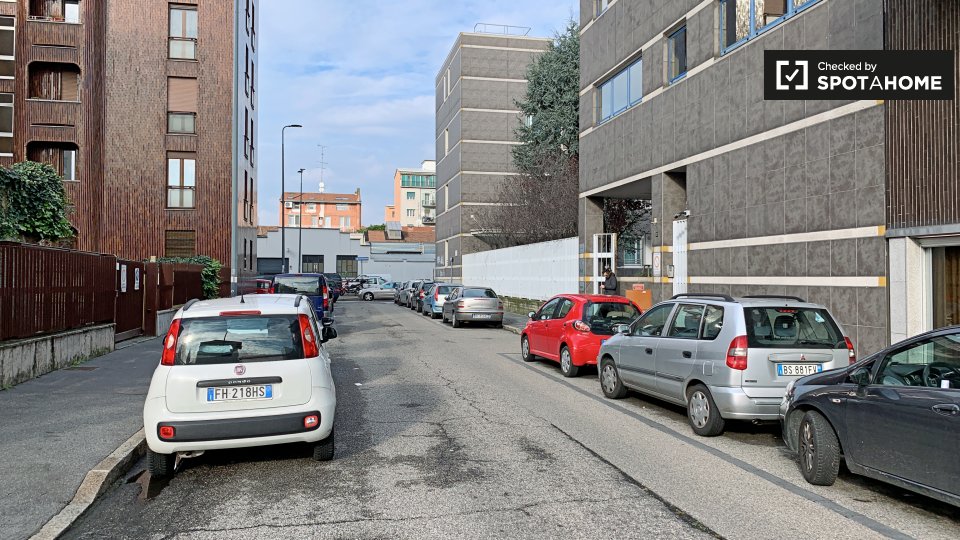 Immagine 16 di Ufficio in affitto  in Via Privata Viserba, 20126 Milano MI, Italy a Milano