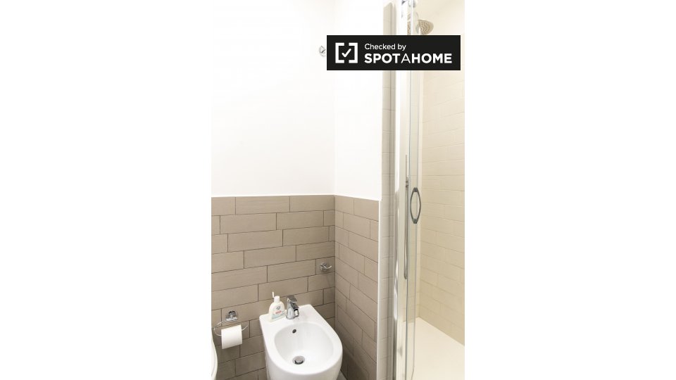 Immagine 5 di Ufficio in affitto  in Via Domenico Chelini a Roma