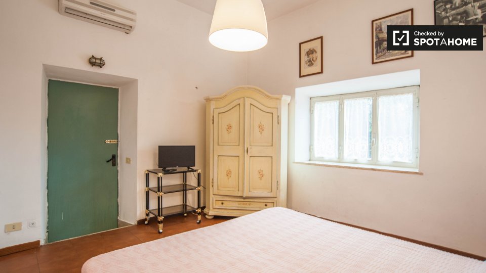 Immagine 8 di Appartamento in affitto  in Via dei Gonzaga a Roma