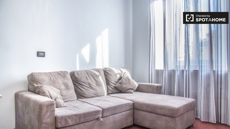 Immagine 2 di Appartamento in affitto  in Via Monte Popera a Milano