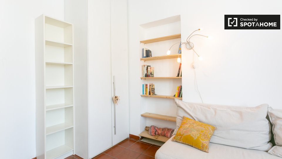 Immagine 6 di Ufficio in affitto  in Via Lodovico Il Moro, 20143 Milano MI, Italy a Milano