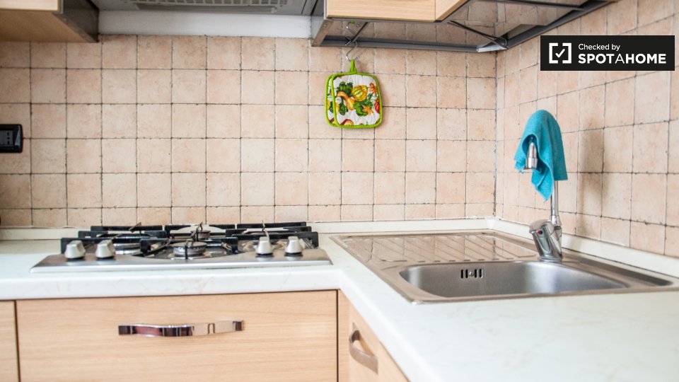 Immagine 5 di Appartamento in affitto  in Via Monte Popera a Milano